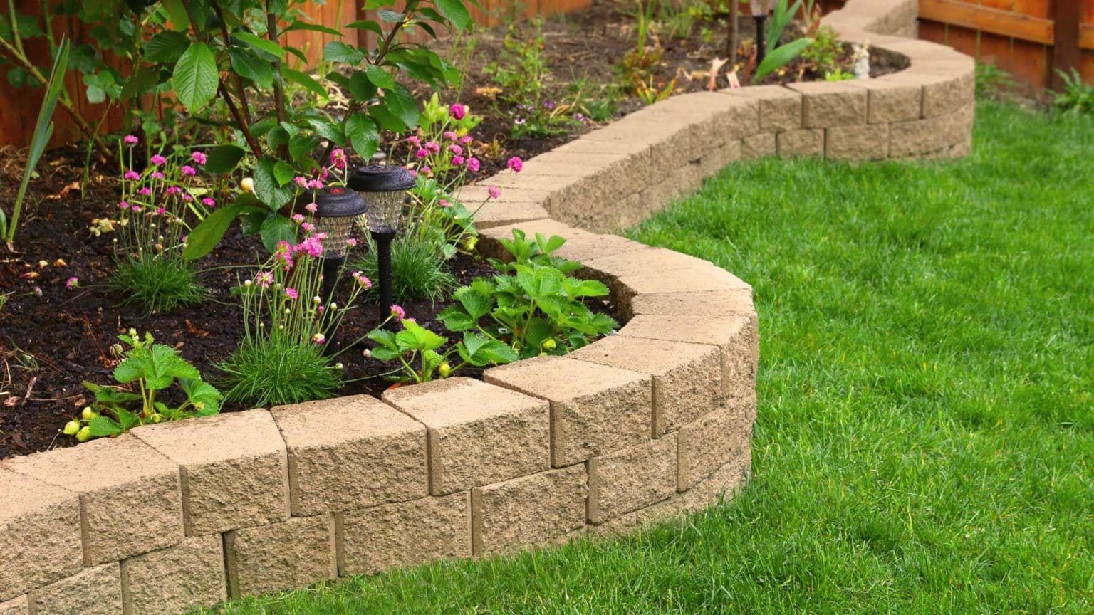banner-stone-retaining-wall-for-landscape-bed-1536x864