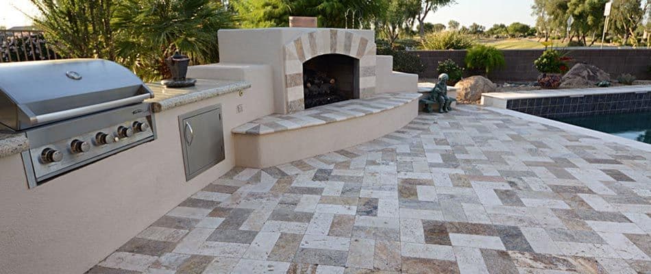 content-outdoor-kitchen-and-patio-area